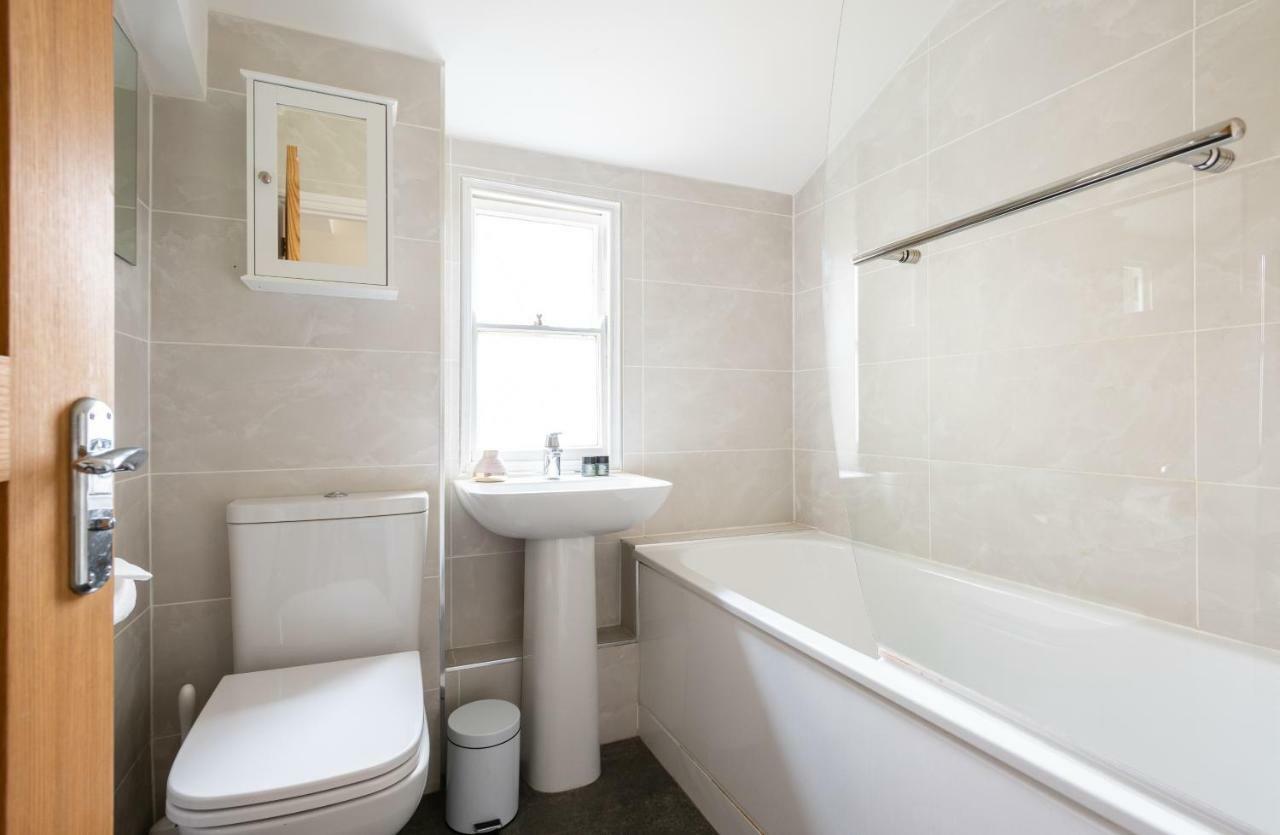 The Canary Way - Contemporary 4Bdr Home With Parking Oxford Eksteriør billede